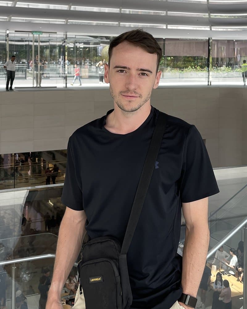 Thomas, founder of Digital Views Media